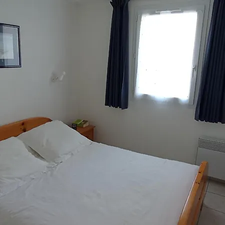 Maison La Tranche-sur-mer, 2 Pieces, 4 Personnes - Fr-1-22-360 *