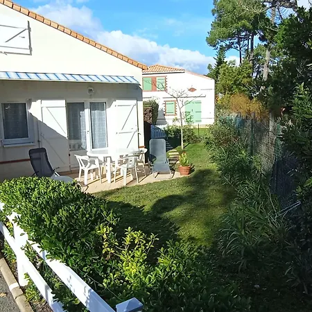 Hébergement de vacances Maison La Tranche-sur-mer, 2 Pieces, 4 Personnes - Fr-1-22-360 *